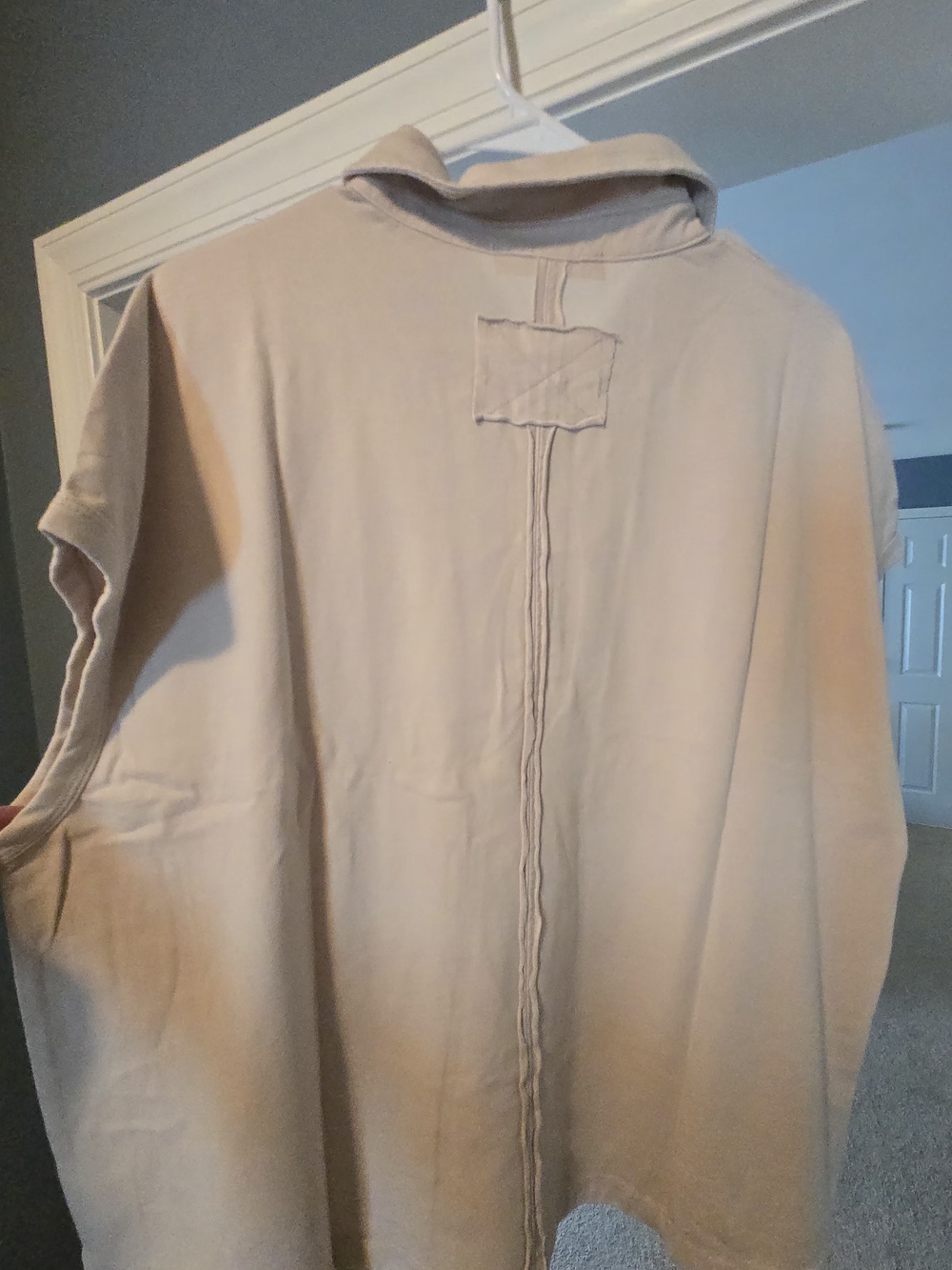 New Rae Mode Light Beige Polo Tee - Relaxed Fit Size M - Picture 3 of 3